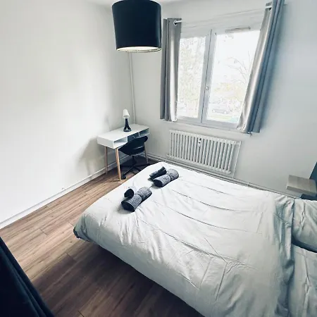 New! T5 Moderne Pres De Lille, Netflix, Wifi, Decoration Cosy Appartement