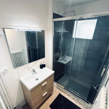 Appartement New! T5 Moderne Pres De Lille, Netflix, Wifi, Decoration Cosy *